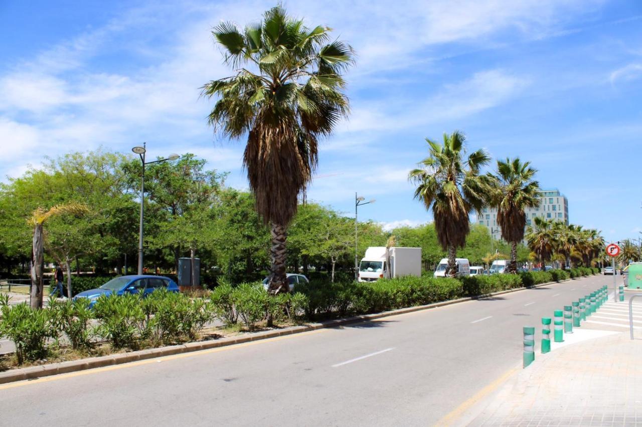 Ferienwohnung Apartamento Privado Proximo A Playa Y Ciencias Valencia Exterior foto